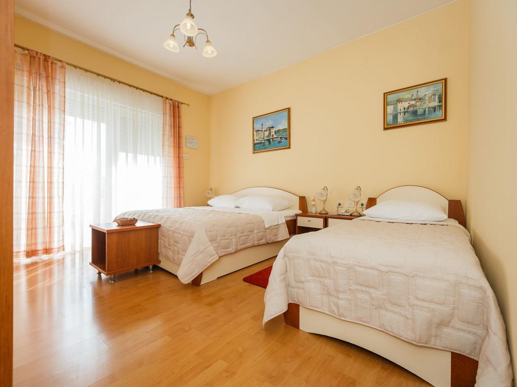 Hotel Adria Kastela Dış mekan fotoğraf